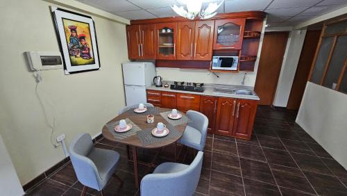 Primavera Apartment | Los Profesionales 2-Transporte Aeropuerto Gratis!