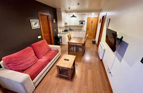 Felechosa Apartment | Lotila Flats Cuirgu