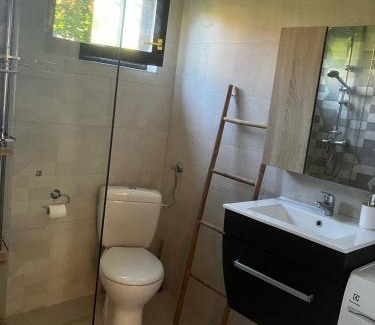 Brinje Apartment | Lotus apartman on the Lake