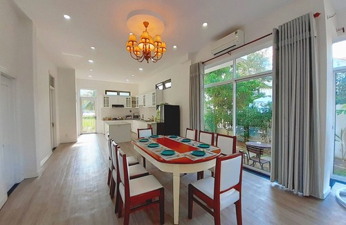 Nha Trang Villa | Louis&Annie Villa - FREE PICK UP & BREAKFAST