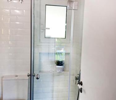 Kini Apartment | Loukia Studios & Suites