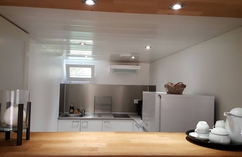 Saint-Germain-les-Corbeil Apartment | Lovely Studio T1 in detached house 30km from Paris