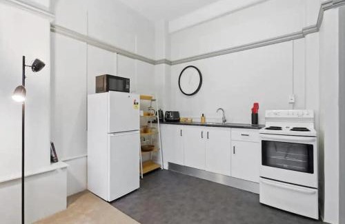 Auckland Central Business District Apartment | Lovely 1-Bedroom Unit in Central Auckland