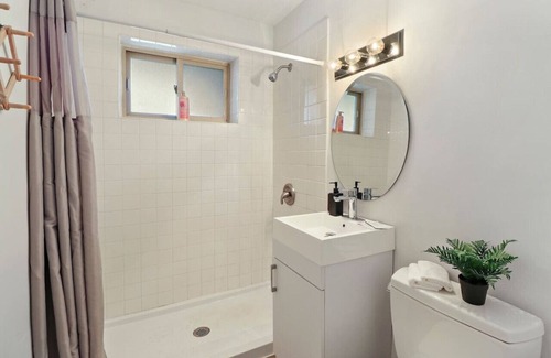 Arlington Heights Apartment | Lovely 1BR Apartment w/Modern Amenities