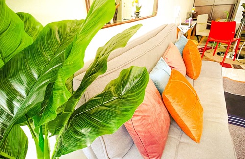 Downtown Condo | Lovely 2BR Penthouse in Gramercy (up to 8 pax)