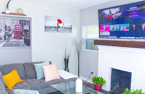 East Point House | Lovely 3BR 3BA Home minutes from Airport/Downtown Atlanta