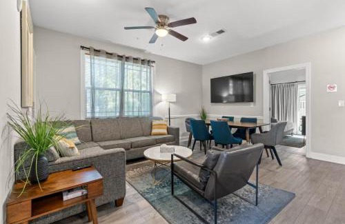 Myrtle Beach Apartment | Lovely 4BR King Beds Steps To Beach And Pier H