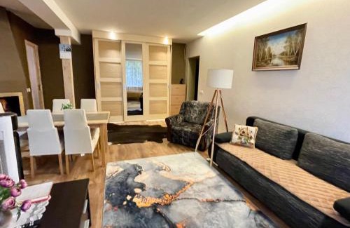 Lillekula Apartment | Lovely and quiet condo in Kristiine. Free parking.