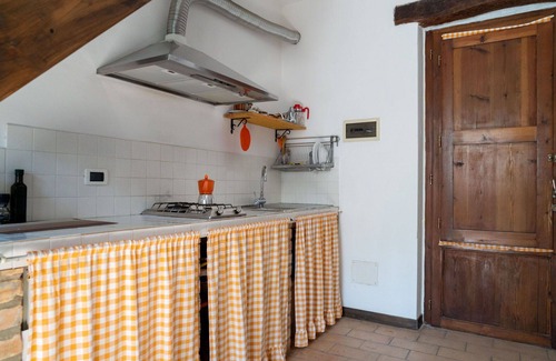 Citta Sant'Angelo Apartment | Lovely apartment for 4 people with pool, A/C, WIFI, TV, patio and pets allowed
