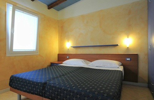 Lido di Pomposa Apartment | Lovely apartment for 4 people with WIFI, A/C, pool, TV and parking