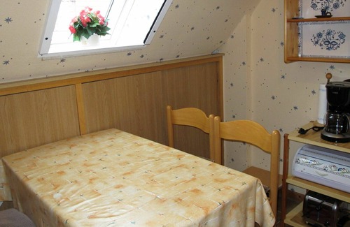 Wangerland Apartment | Lovely apartment for 4 people with WIFI, TV, patio and parking