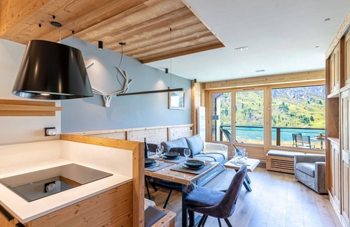 Tignes Apartment | Lovely apartment for 5 people with WIFI, TV and terrace