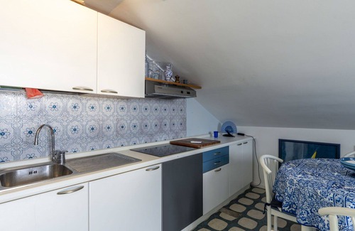 Laigueglia Apartment | Lovely apartment for 3 guests with A/C, WIFI