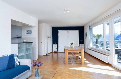 Ascona Apartment | Lovely apartment for 4 people with WIFI, TV, balcony and pets allowed