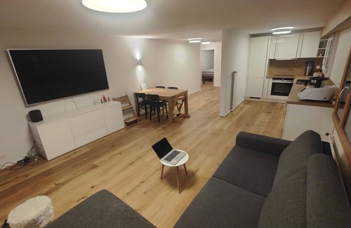 Lenk Apartment | Lovely apartment for 5 guests with WIFI and balcony