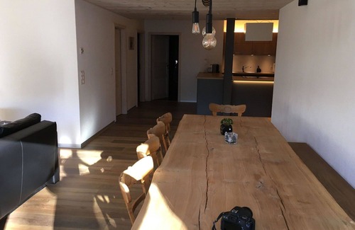 Lenk Apartment | Lovely apartment for 6 people with WIFI and balcony