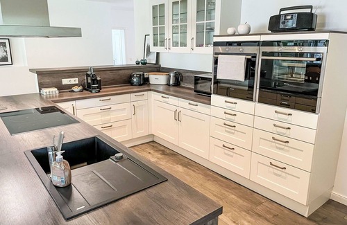 Hemmoor Apartment | Lovely apartment for 7 people with WIFI, TV and terrace