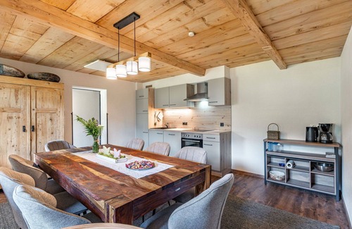 Hippach-Schwendberg Apartment | Lovely apartment for 8 guests with WIFI, TV and patio