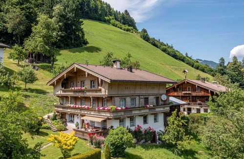 Hippach-Schwendberg Apartment | Lovely apartment for 8 guests with WIFI, TV and patio