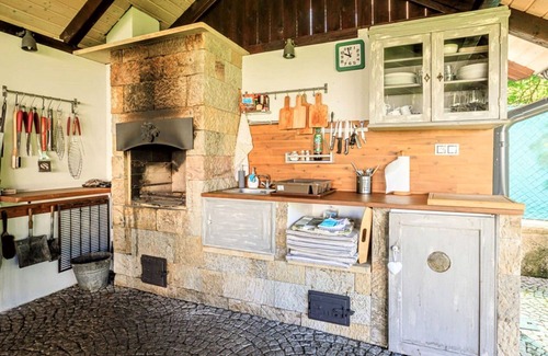 Arnoltice Apartment | Lovely apartment for 4 guests with WIFI, TV and terrace
