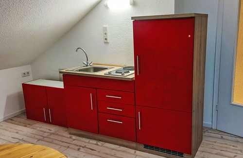 Steinheim Apartment | Lovely apartment for 4 guests with WIFI, TV and terrace