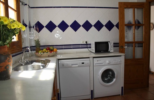 Chipiona Apartment | Lovely apartment for 4 guests with A/C, WIFI, TV and terrace