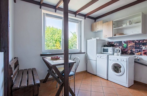 Koszalin House | Lovely apartment in villa for 10 people with WIFI, TV, patio and pets allowed