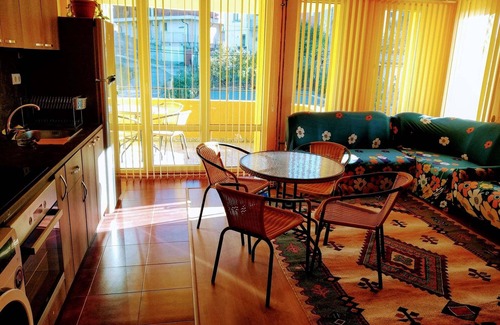 Vitosha District Apartment | Lovely apartment in a leafy Sofia suburb with excellent transport to the Centre.