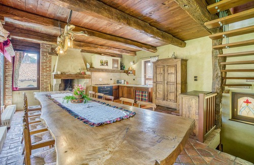 Aramengo Apartment | Lovely apartment in Aramengo with WiFi