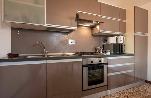 Cortazzone House | Lovely apartment in villa for 3 people with pool, terrace and pets allowed