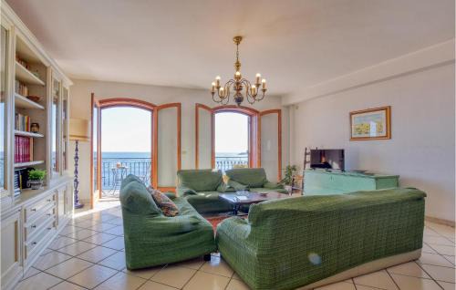 Giardini Naxos Apartment | Lovely Apartment In Giardini Naxos