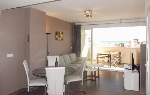 Platja de Piles Apartment | Lovely Apartment In Piles With Wifi