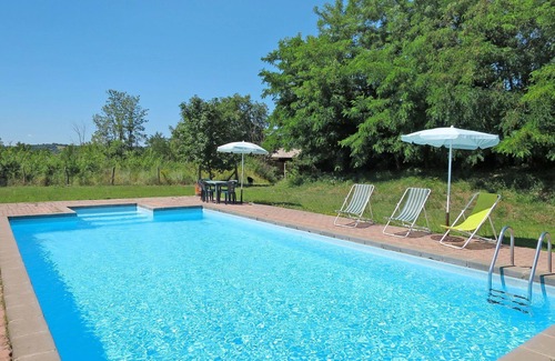 Bagnoregio Villa | Lovely apartment in villa for 2 guests with pool, WIFI and patio
