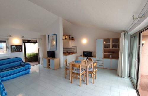 Palau House | Lovely apartment in villa for 5 guests with pool, WIFI, A/C, TV, terrace and panoramic view