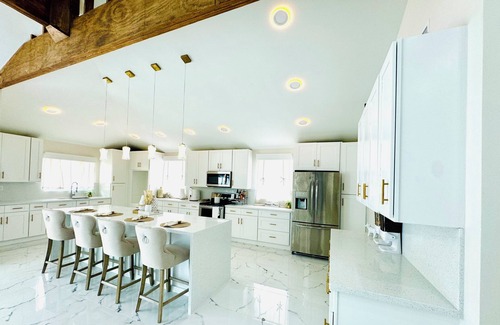 McAllen House | Lovely fresh happy place