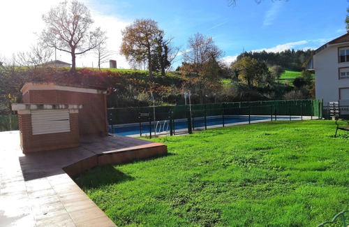 Gama Condo | Lovely ground floor with garden and terrace in urbanizac with pool