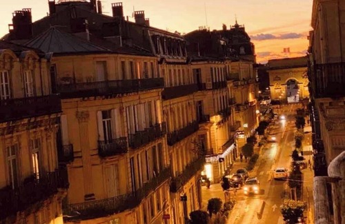 Montpellier City-Centre Apartment | Lovely Haussmann-style apartment in the heart of Montpellier, prefecture district