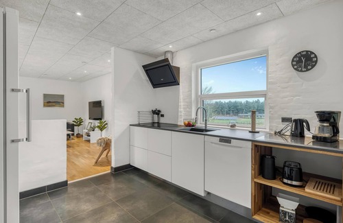Hanstholm House | Lovely holiday home, renovated in 2024, located in Hanstholm by the North Sea.