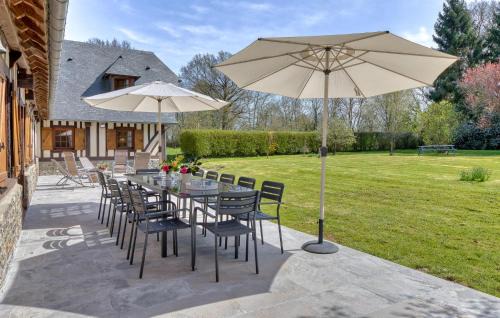 Saint-Etienne-l'Allier House | Lovely Home In Saint-Etienne-L'allier