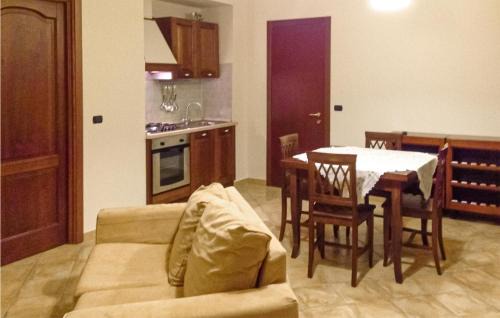 Cologna Spiaggia House | Lovely Home In Roseto Degli Abruzzi