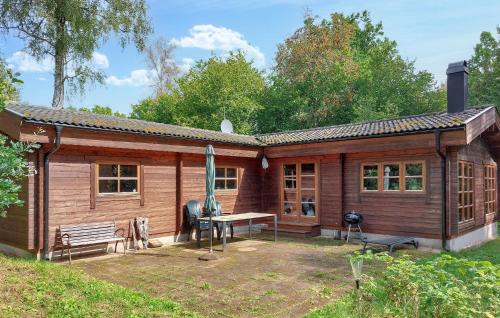 Gnosjo Municipality House | Lovely Home In Anderstorp With Wifi