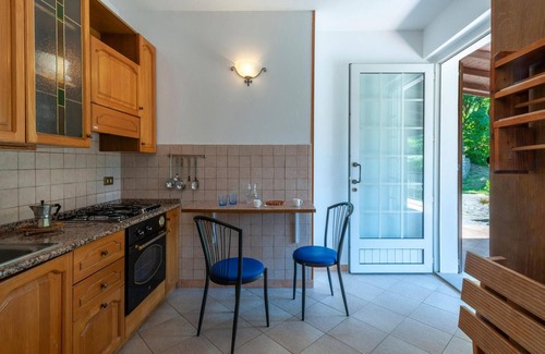 Apecchio House | Lovely home in Apecchio -PU-