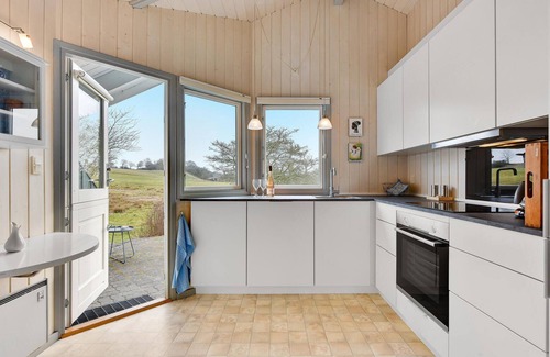 Broager House | Lovely home in Broager with WiFi