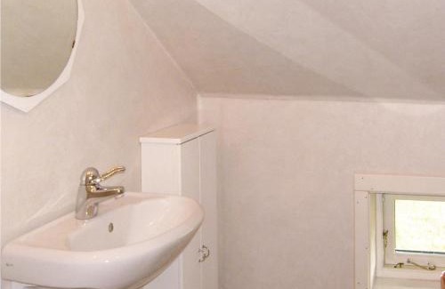 Enviken House | Lovely Home In Enviken With Wifi