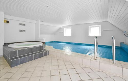 Sonderho House | Lovely Home In Fanø With Kitchen