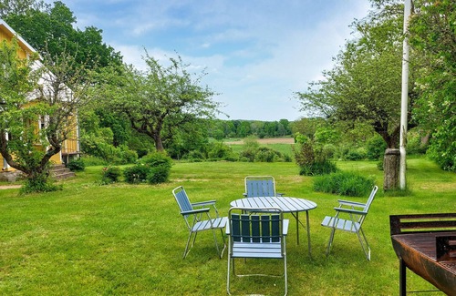 Rodeby House | Lovely home in Fridlevstad with WiFi