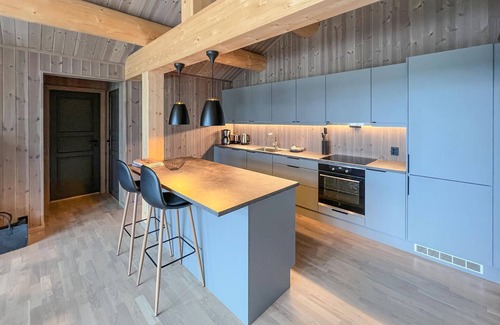 Sor-Fron House | Lovely home in Gålå with sauna