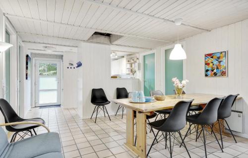 Udsholt Sand House | Lovely Home In Græsted With Kitchen