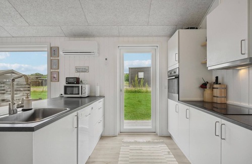Kelstrup House | Lovely home in Haderslev with WiFi
