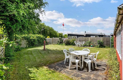 Flovt Strand House | Lovely home in Haderslev with WiFi